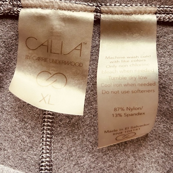 Calia by Carrie Underwood Essential 7/8 Leggings in Heather Violet Storm - Picture 6 of 10